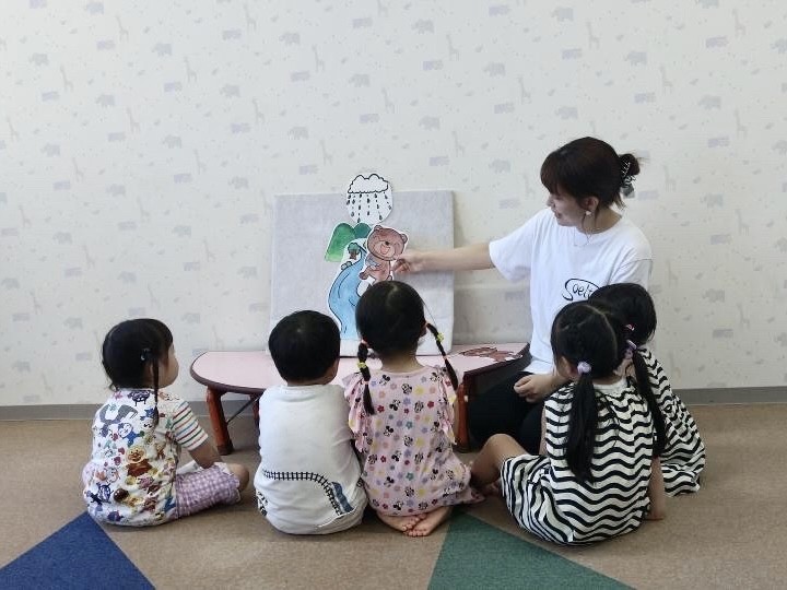子どもの感性を育む!遊びで秋を感じよう&ママのリンパマッサージ(ママCafe付き)