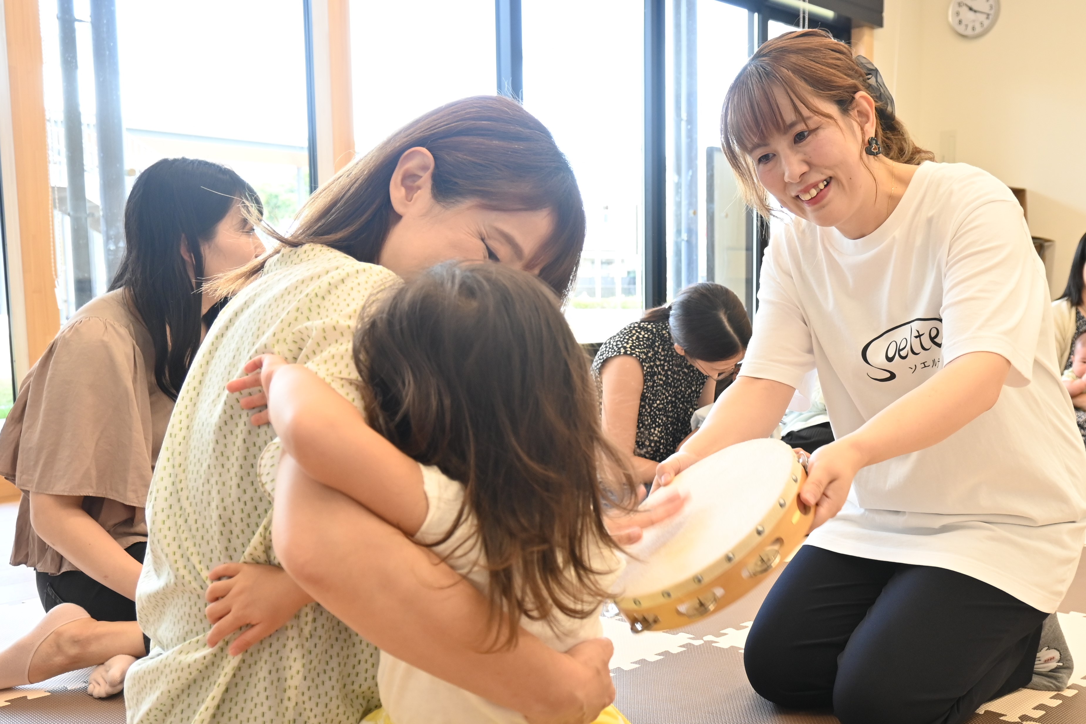 こいのぼりであそぼう＆ママのリンパマッサージ（ママCafe付き）